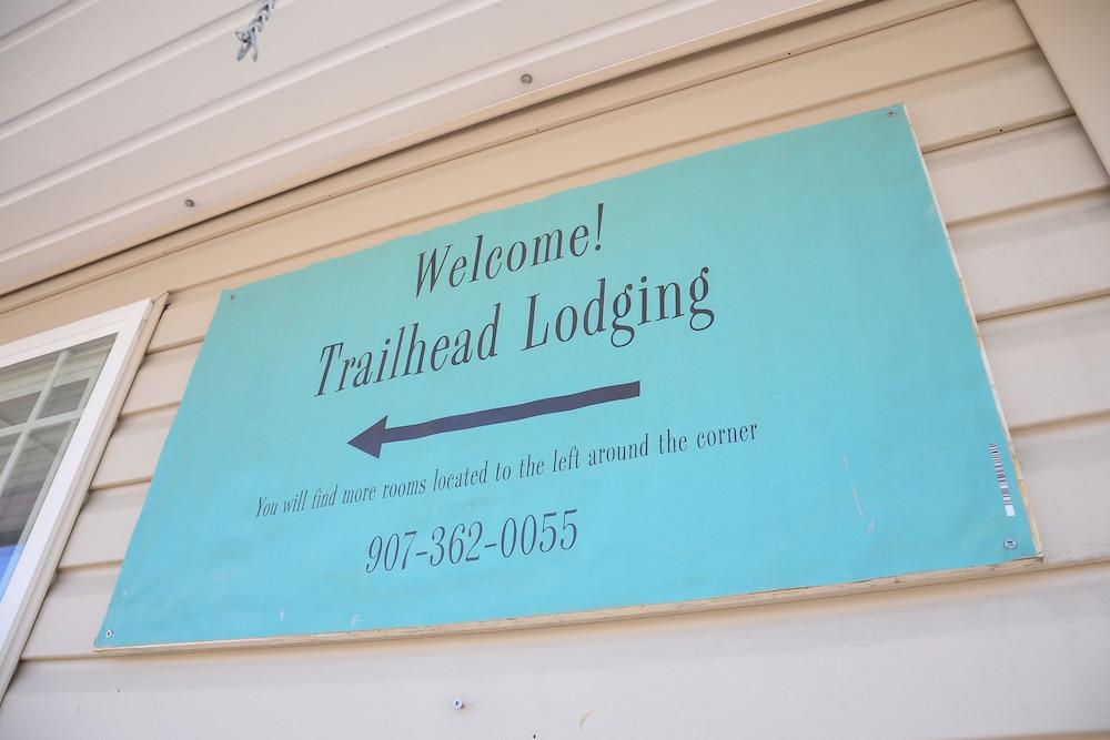 Trailhead Lodging Exterior