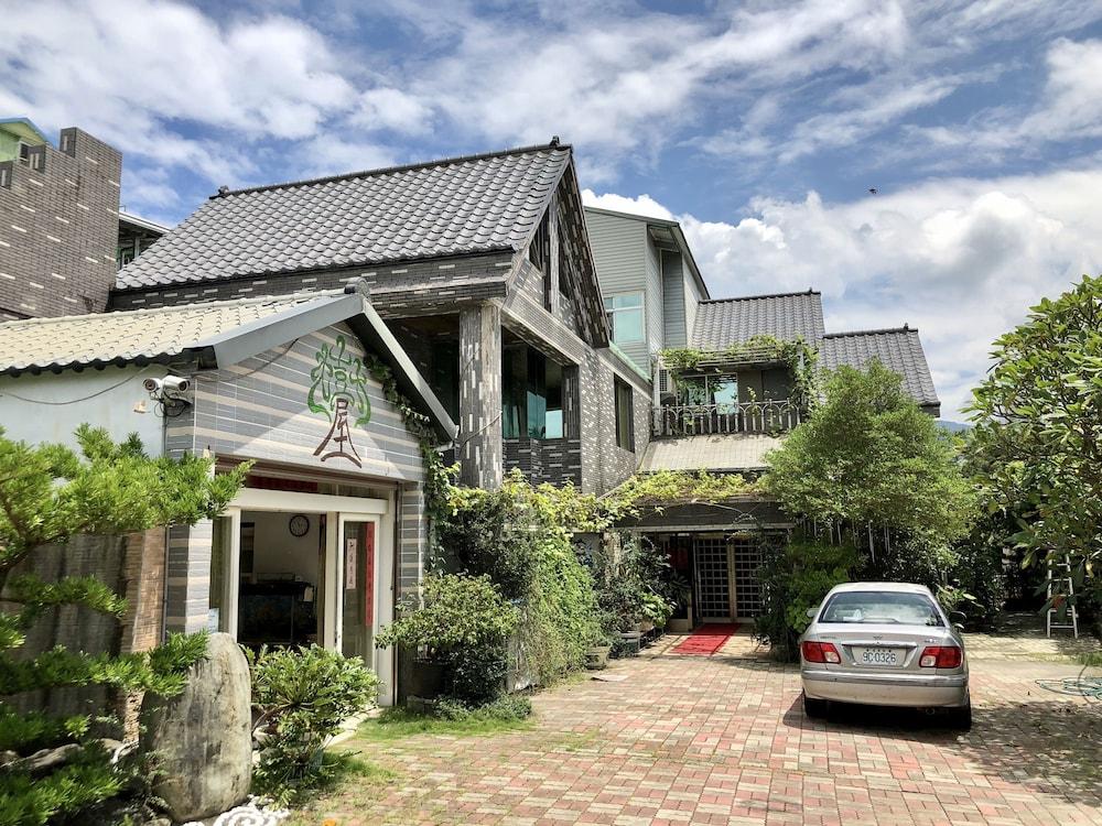 Treehouse Featured Image