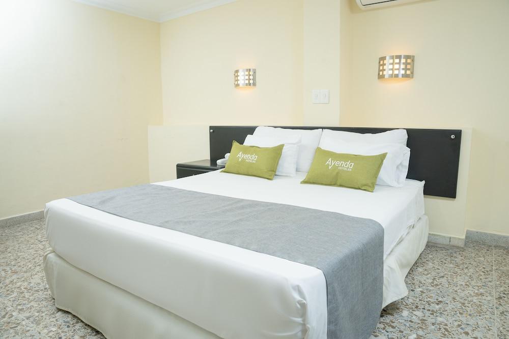 أيندا 1313 باراهونا 72 غرفة