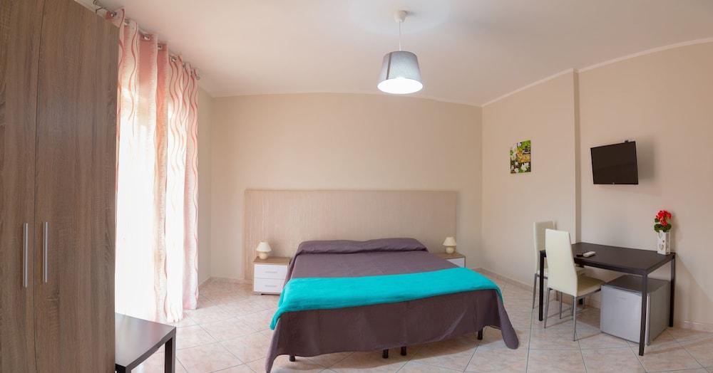 بد آند بريكفاست لا بيرلا دي كازالي غرفة