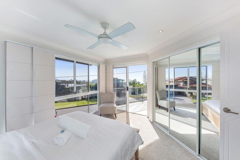 Panoramic and Ocean Views Featured Image