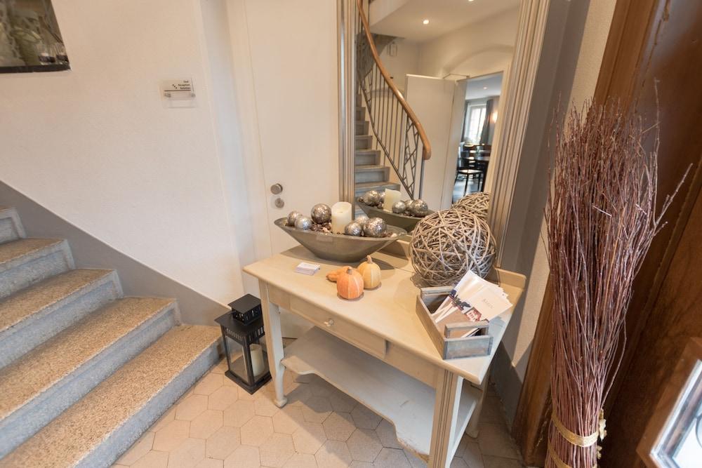 جاستهوف بارين أوبربيب تفاصيل الفندق من الداخل