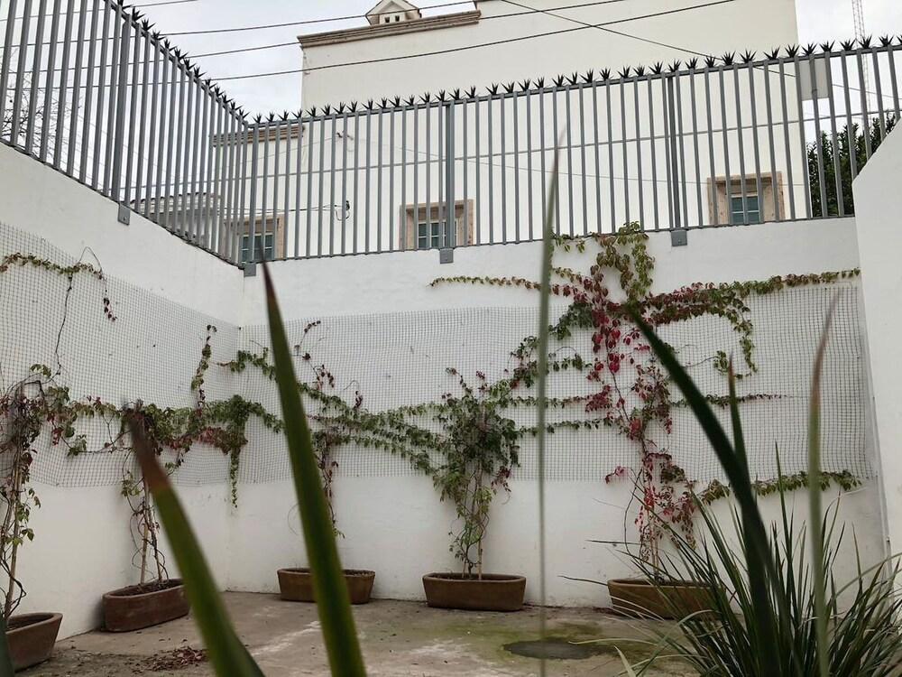 كاسا إنجينيو دييب إنسايد لوس موتشيس المنطقة الخارجية