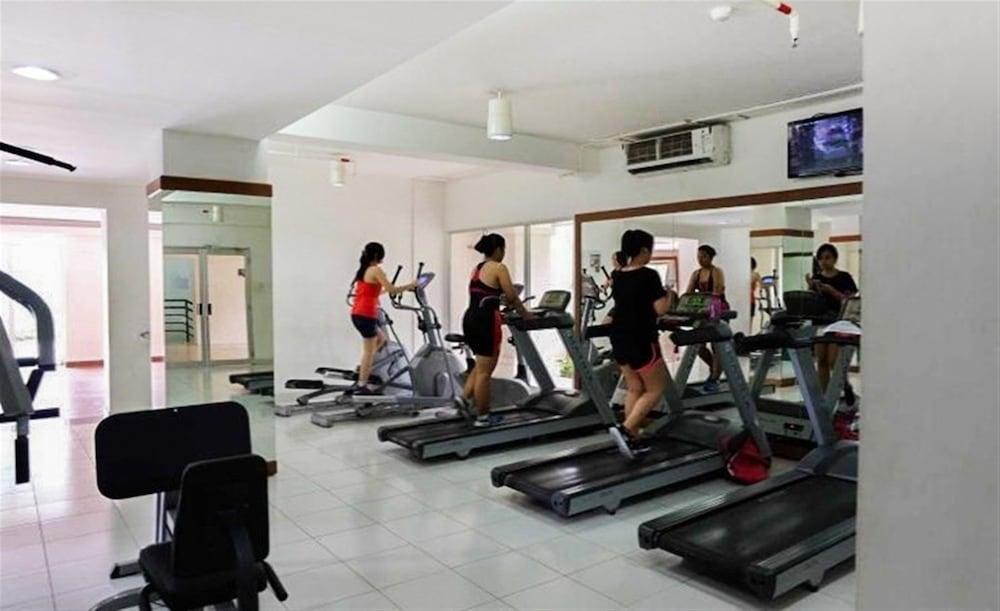 مونوكروم ستايل 2 بد رومز آت كاليباتا سيتي أبارتمنت باي ترافيليو مرفق اللياقة البدنية