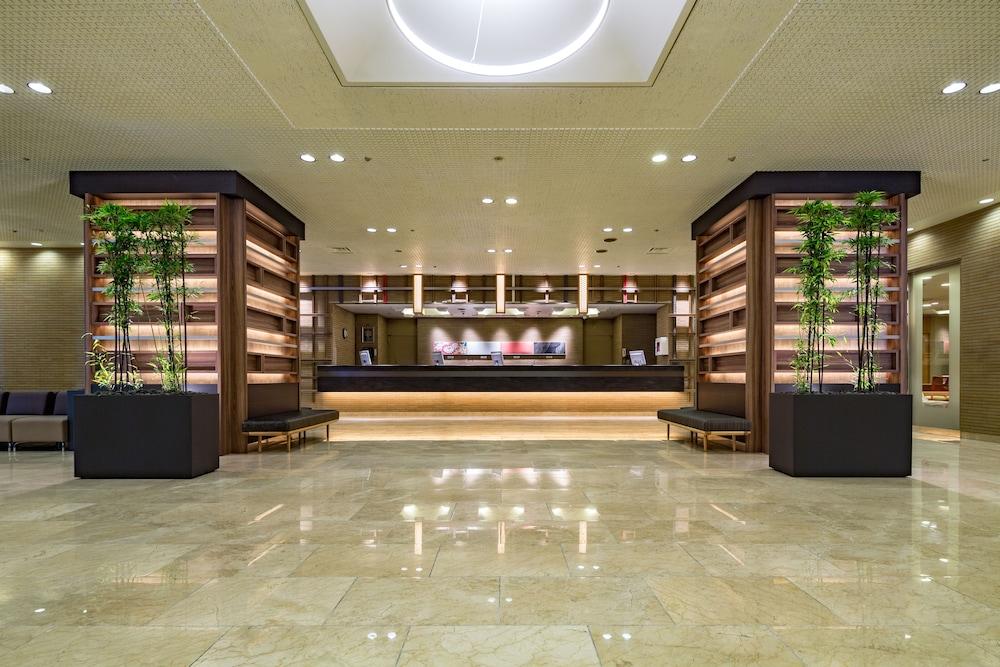 ناجويا ساكاي طوكيو راي هوتل الردهة