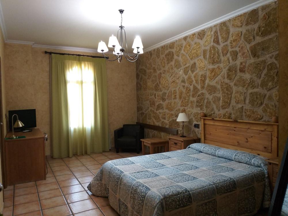 هوتل فينيدوس واي بوديجاس إل كاستيلو غرفة