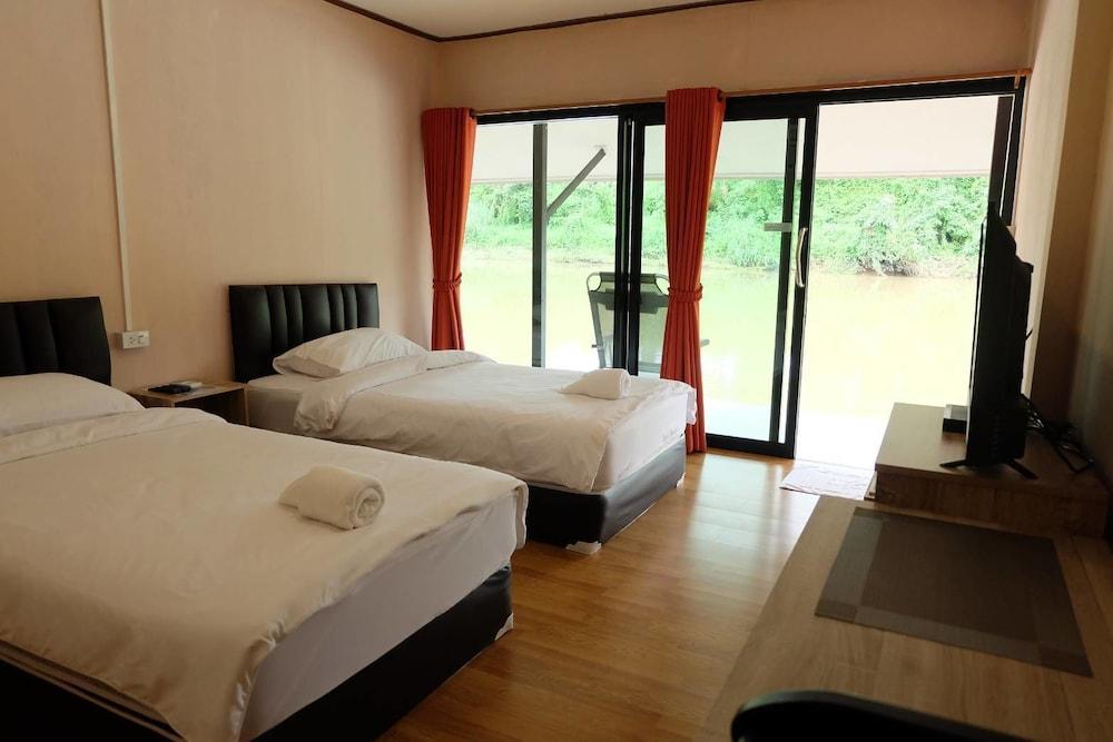 ذا رافت لاند