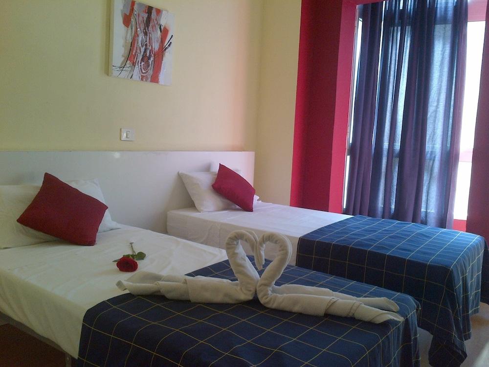 بورا بورا ذا هوتل غرفة ضيافة