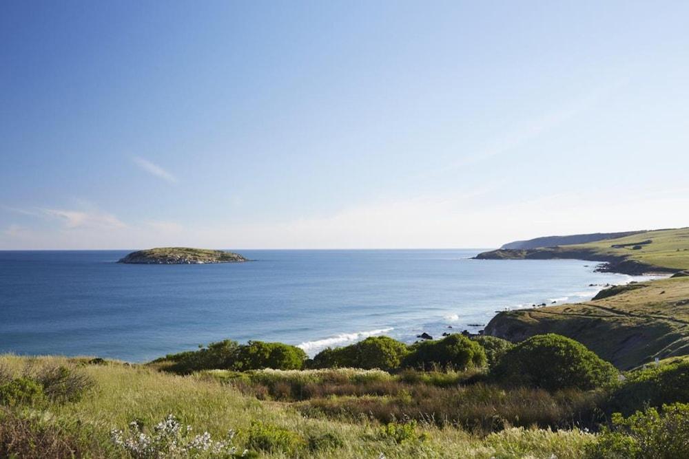 نيرما فيكتور هاربور بيتشفرنت هوليداي بارك