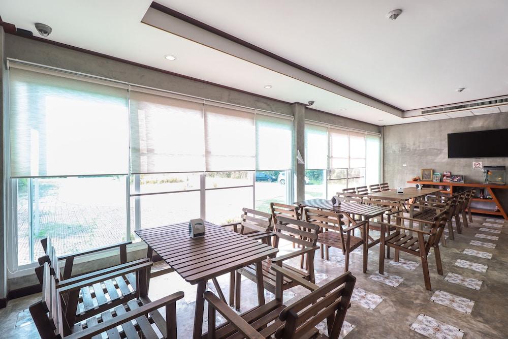 أو واي أو 360 دي فونتشاي هومتل، لامفون أخرى