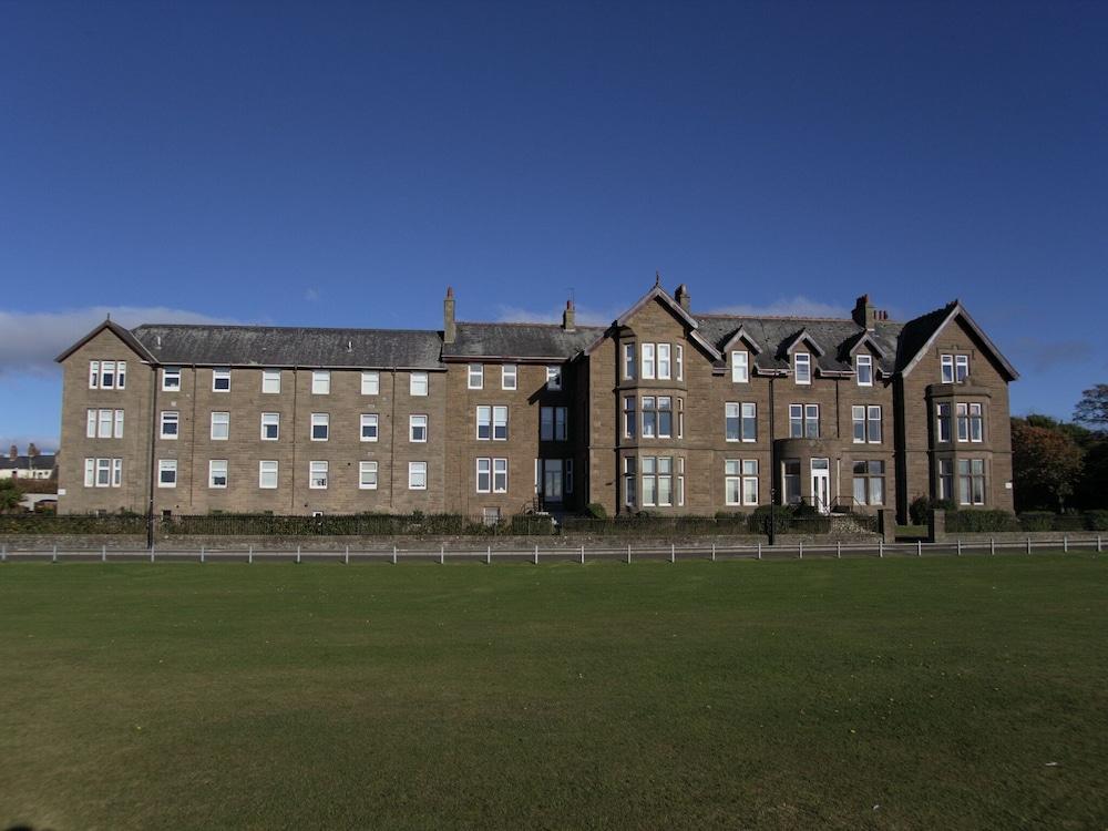 بريتي هوليداي هوم إن كارنوستي نير أربروث آبي الصورة الأساسية