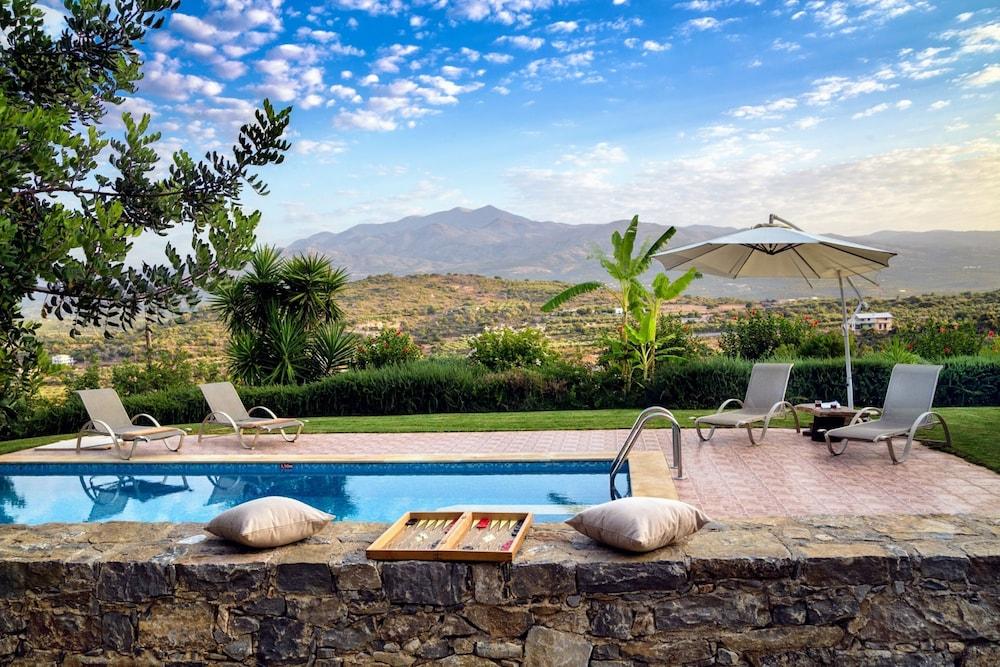 ميليدوني إكس فيليدج