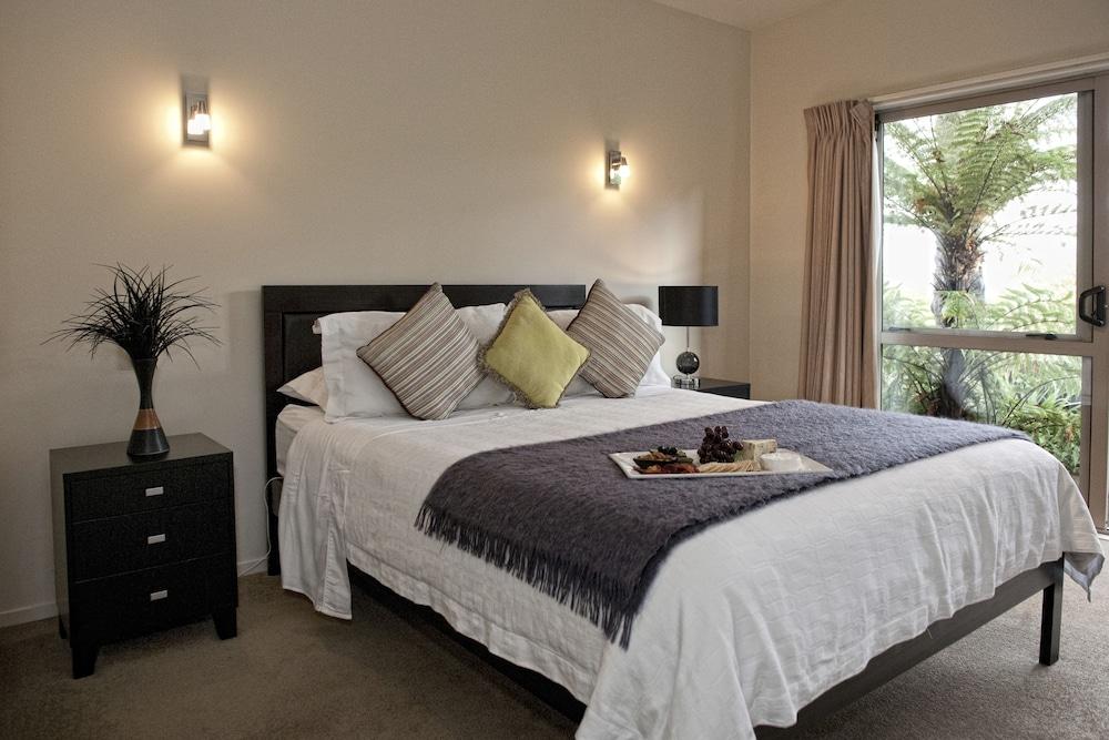 بد آند بريكفاست آت ذا ريد وودز الصورة الأساسية