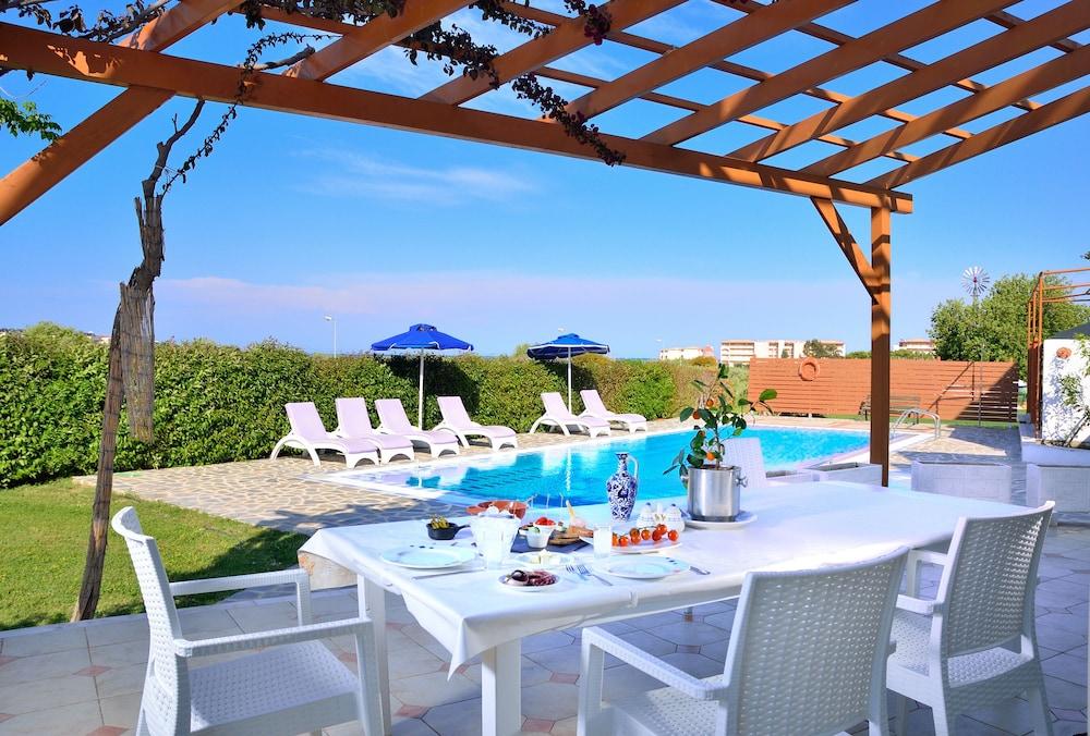 هوتل 12 أيلاندز فيلاز سطح مشمس