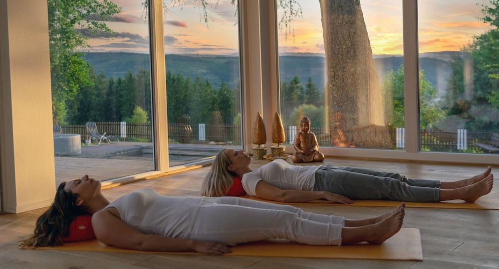 بيرج هوتل هوهير نوتشين مرفق اللياقة البدنية