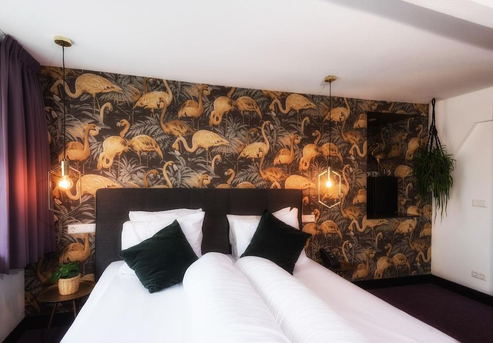 وولف هوتل كيتشن آند بار غرفة