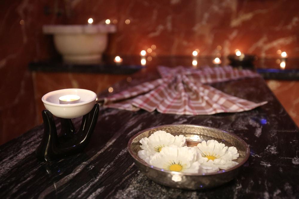 جراند هوتل آند سبا تيرانا علاج سبا