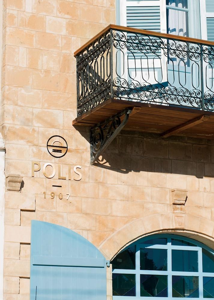 بوليس 1907 من فنادق لوي المنطقة الخارجية