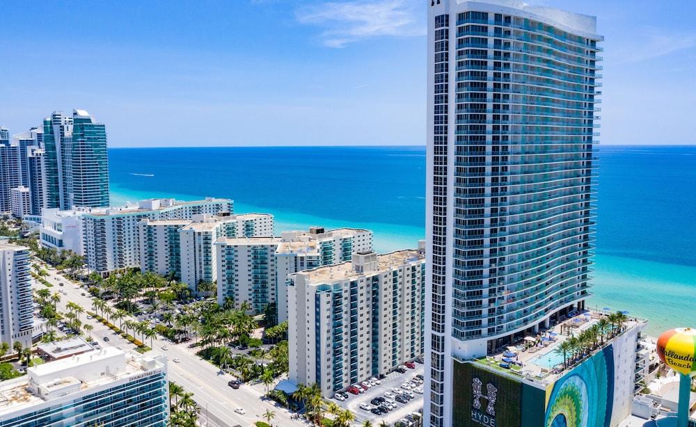 Private Ocean Condos - Hyde Beach Resort Exterior