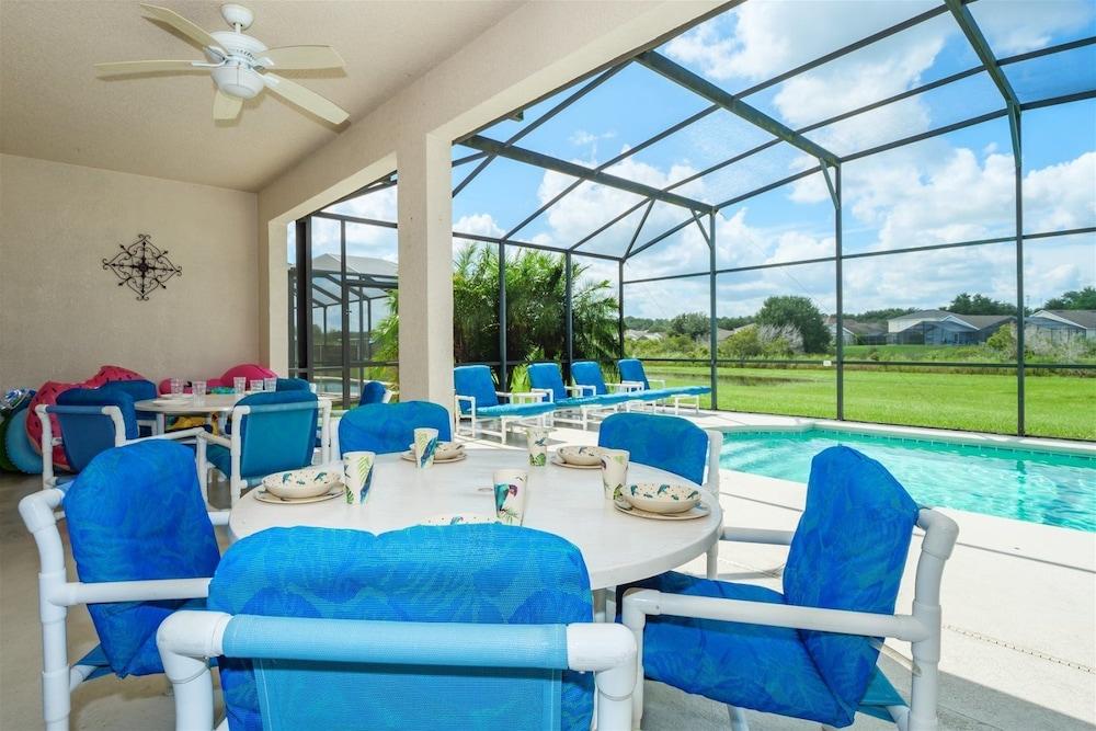 Fabulous 5 bed Villa With a West Facing Pool With no Rear Neighbours Overlooking Conservation Land Waterslide