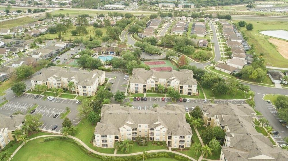 بيوتيفول بوترفلاي بالم المنطقة الخارجية