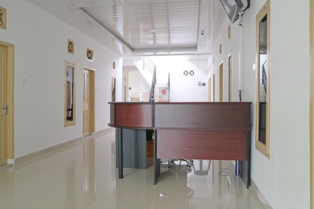 أو واي أو 1185 ساتشيلا ريزيدنس شاريه منطقة الاستقبال