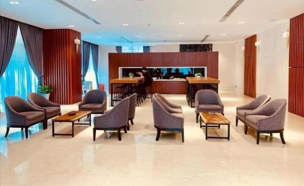 The View Serviced Residence Lobby Sitting Area