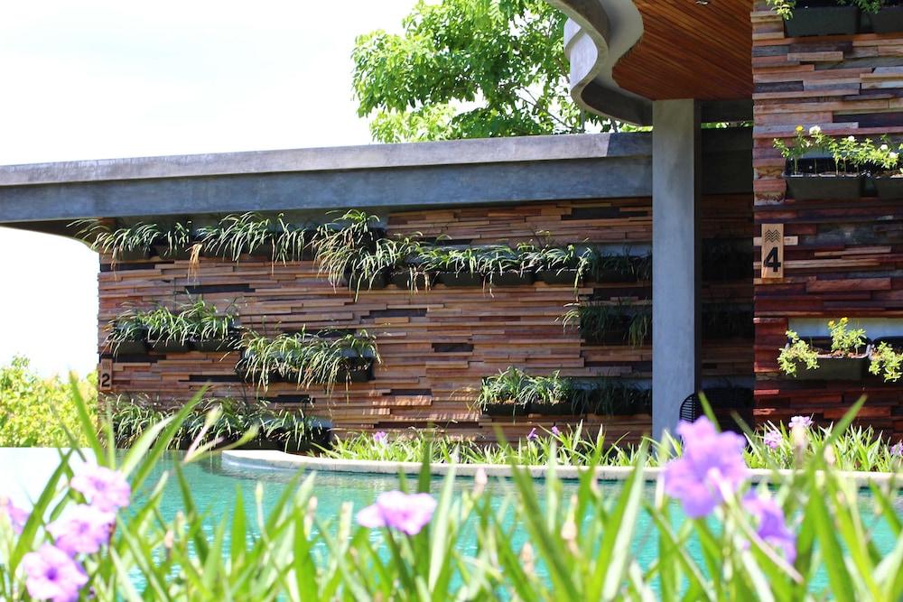 The Elementum Exterior