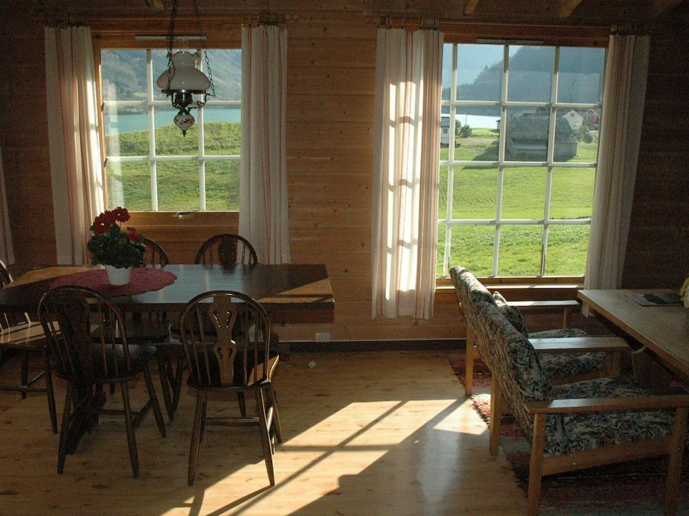 4 بيرسون هوليداي هوم إن أولدن داخلي