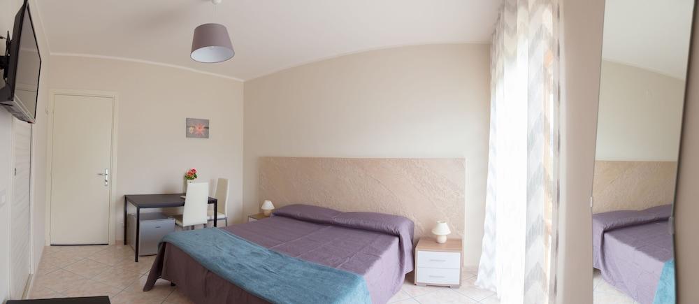 بد آند بريكفاست لا بيرلا دي كازالي غرفة