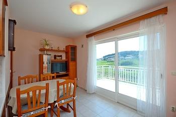 Apartment Veljko