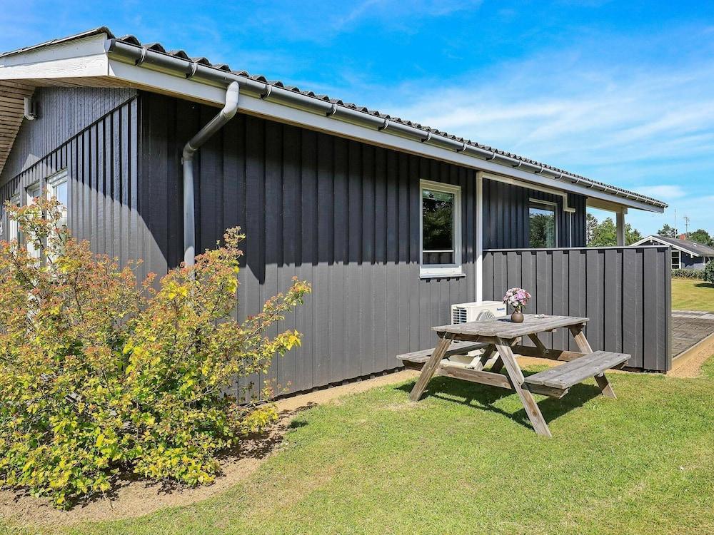 وودن هوليداي هوم إن هومبل سيدانمارك وذ تيريس المنطقة الخارجية