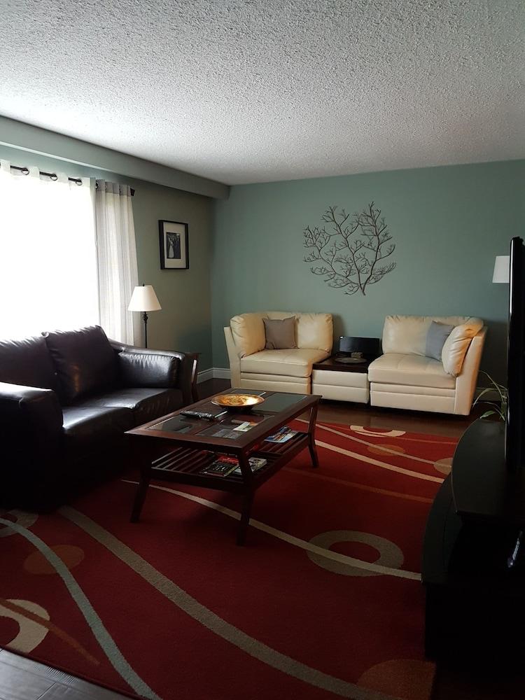 كريستينز بد آند بريكفاست  باي إليفيت رومز منطقة الجلوس في الردهة