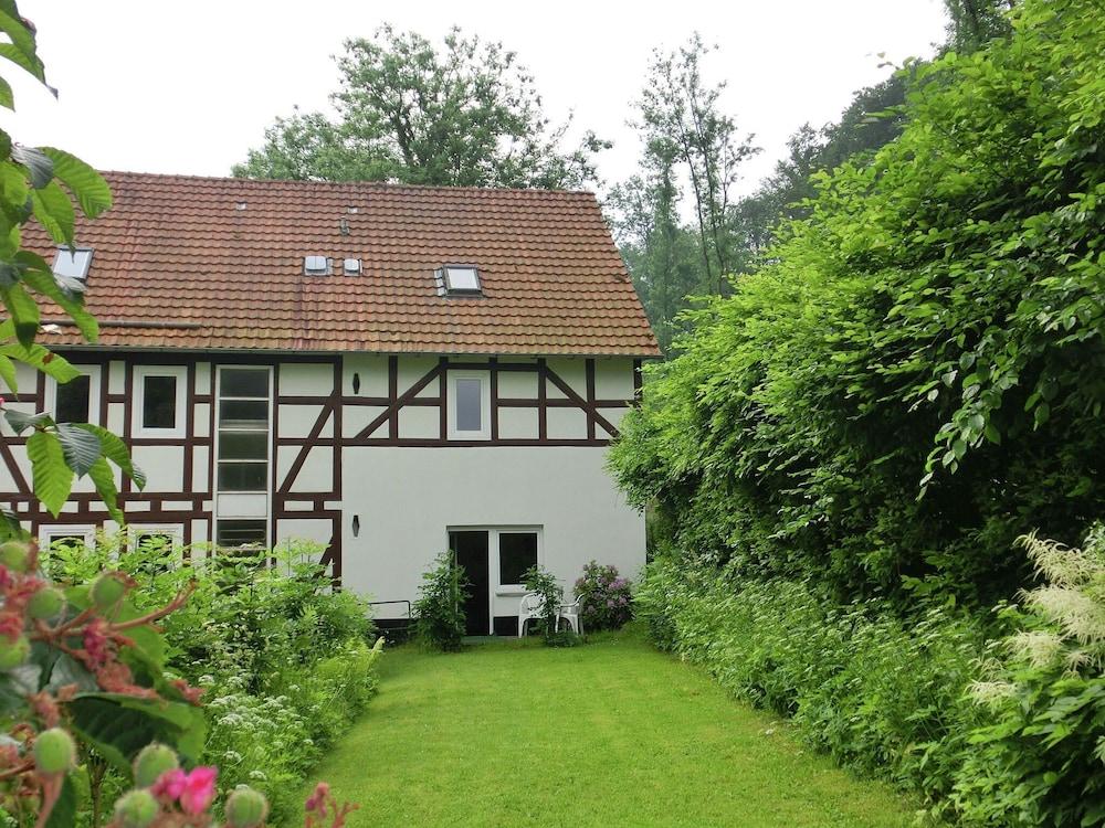 ترانكويل أبارتمنت إن فالكينشتاين ويذ بالكوني المنطقة الخارجية