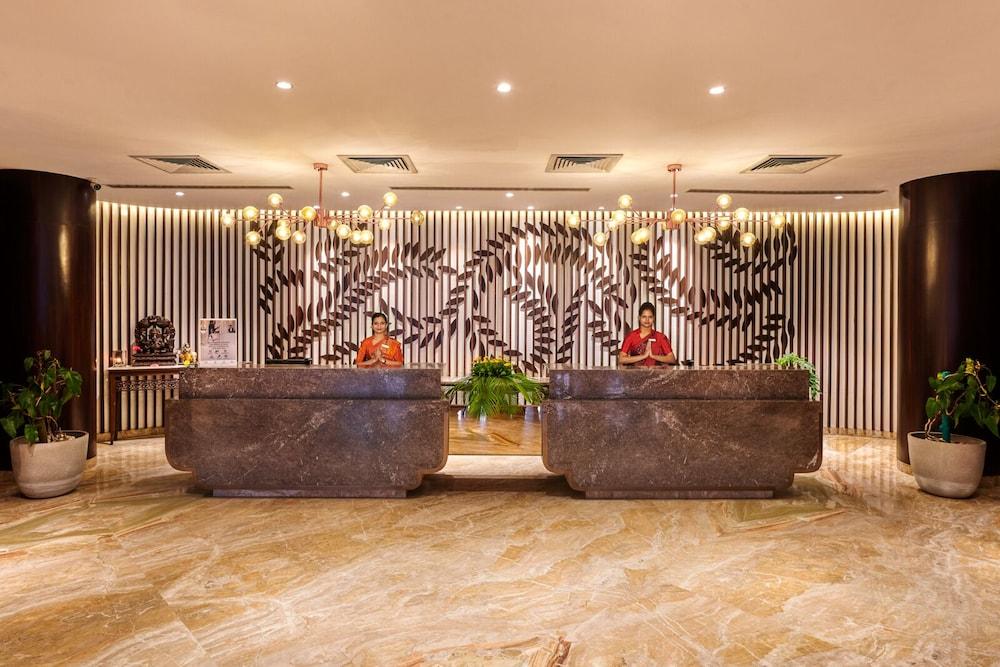 ذا برايد هوتل ناجبور منصة تسجيل إجراءات الوصول/المغادرة