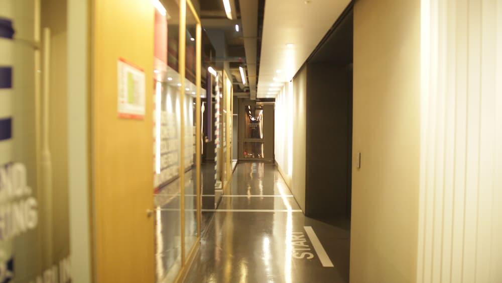Location in Myeongdong Studio Fitness Facility