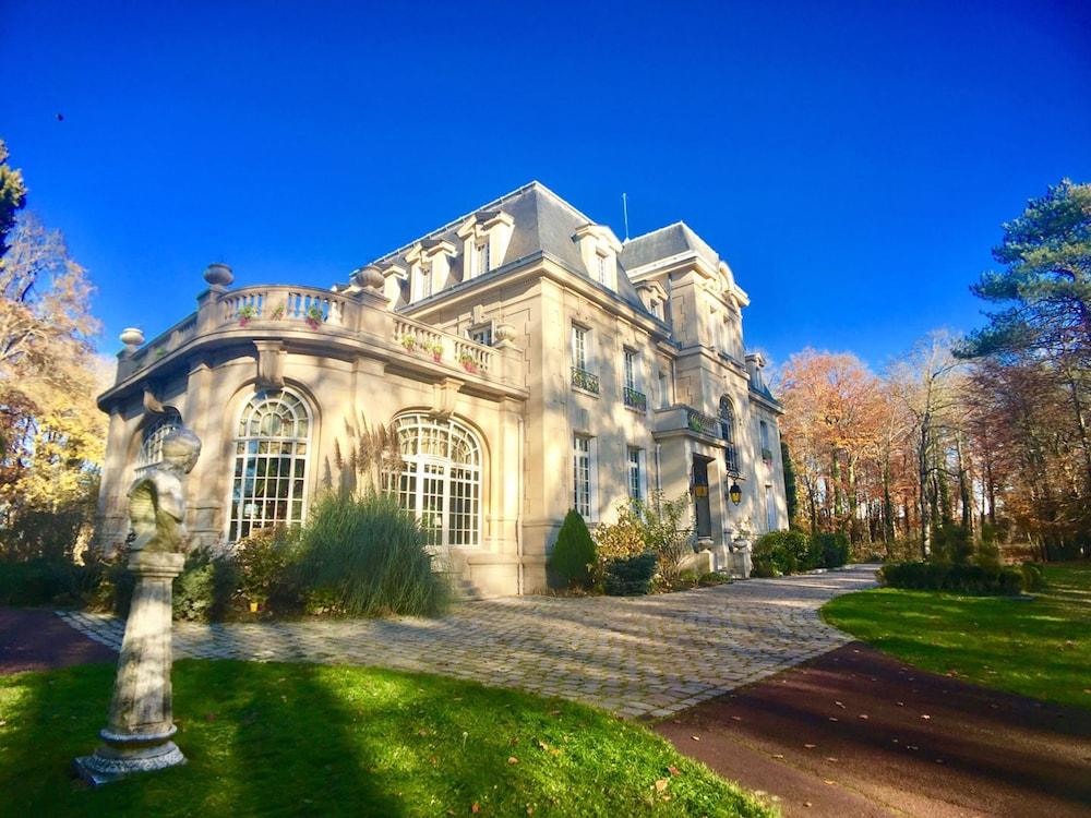 شاتوه ديه فورجيت هوتل