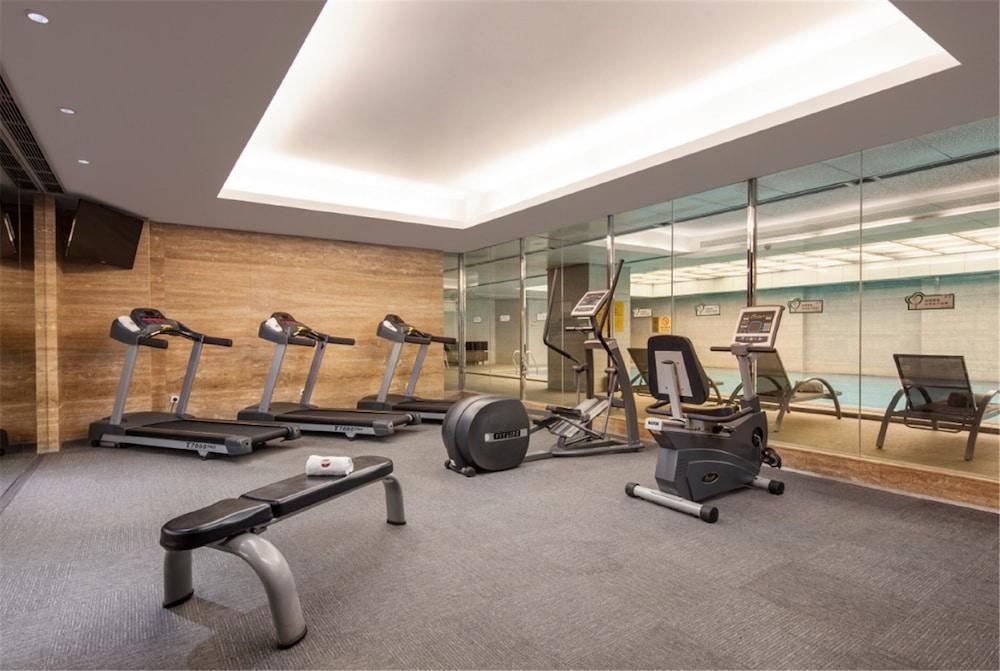Ramada Plaza Qiandeng Kunshan Gym