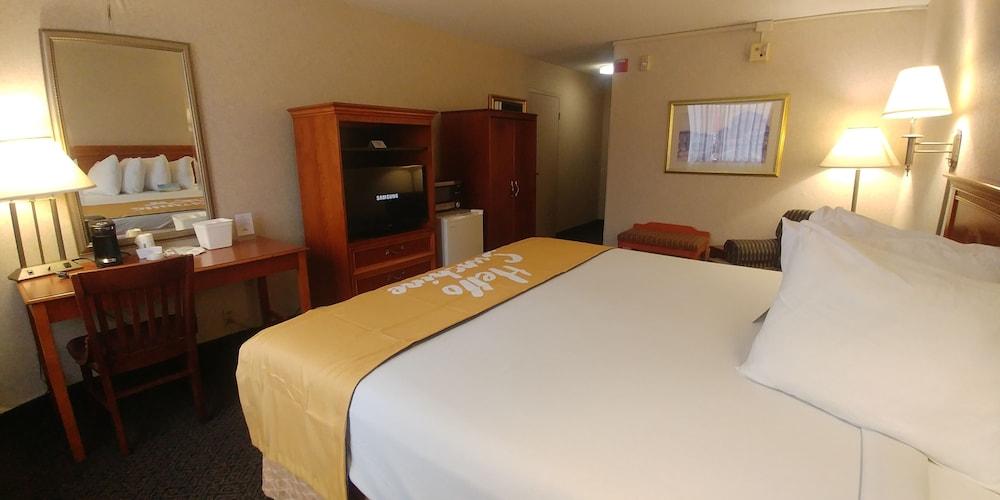 دايز إن باي ويندام سيدني ٓو أوت غرفة