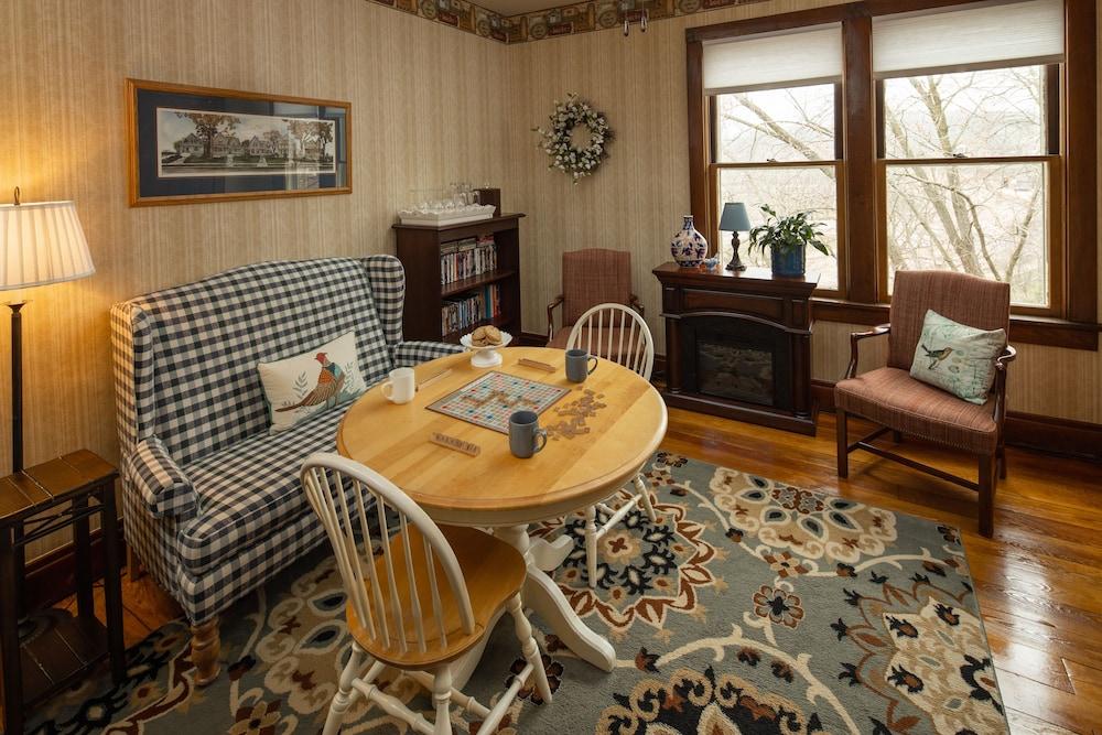 أفيري أون بروسبيكت هيل جيست هاوس داخلي