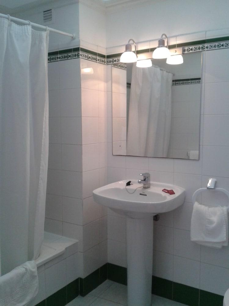 Apartamentos Playa Delphin Others