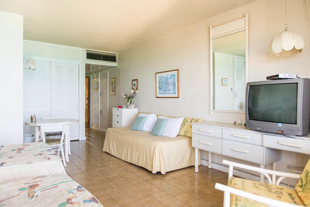 سكاي بوكس بيتش سويت آت مونتيجو باي كلوب غرفة