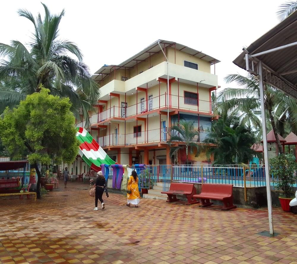 Manthan Beach Resort Exterior
