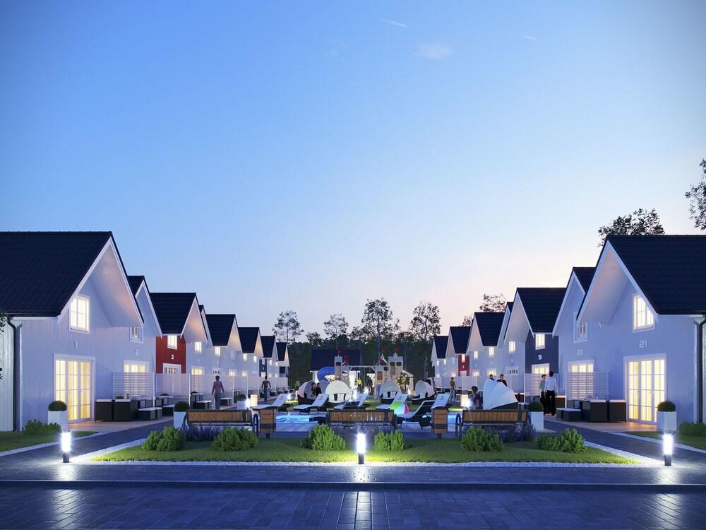 Sunny Cottages in Mielno. Large Area, Swimming Pool, Playground, Animations Exterior