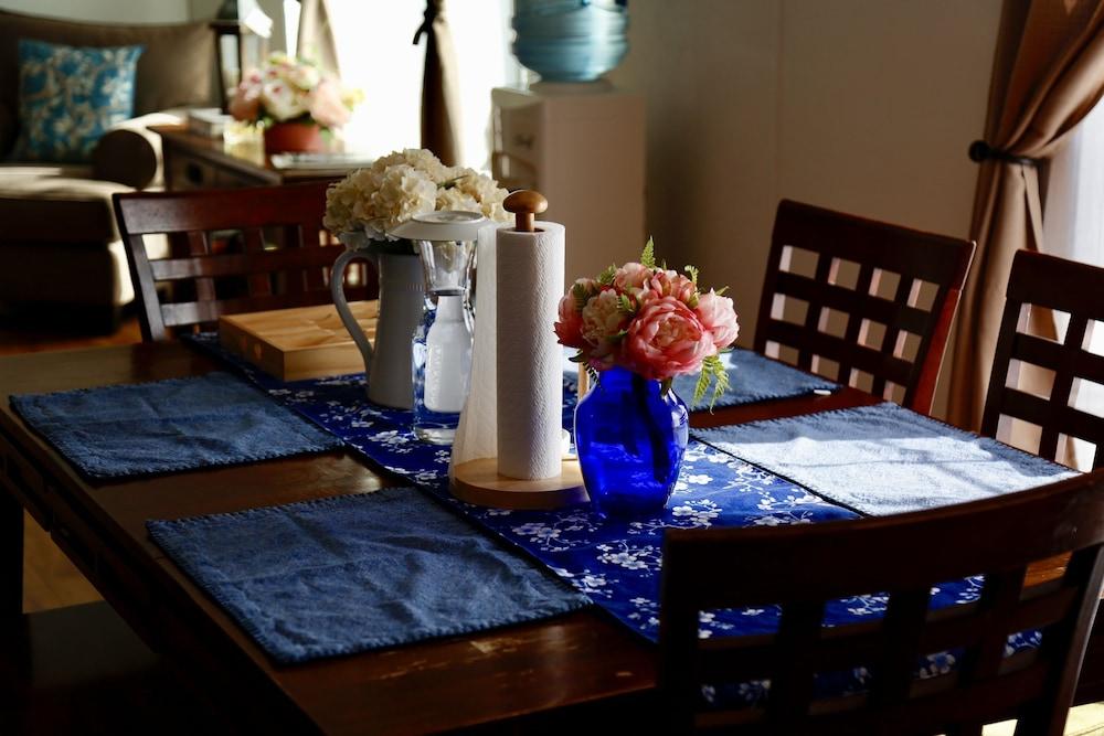 لو آند فرانسيس جيست هاوس