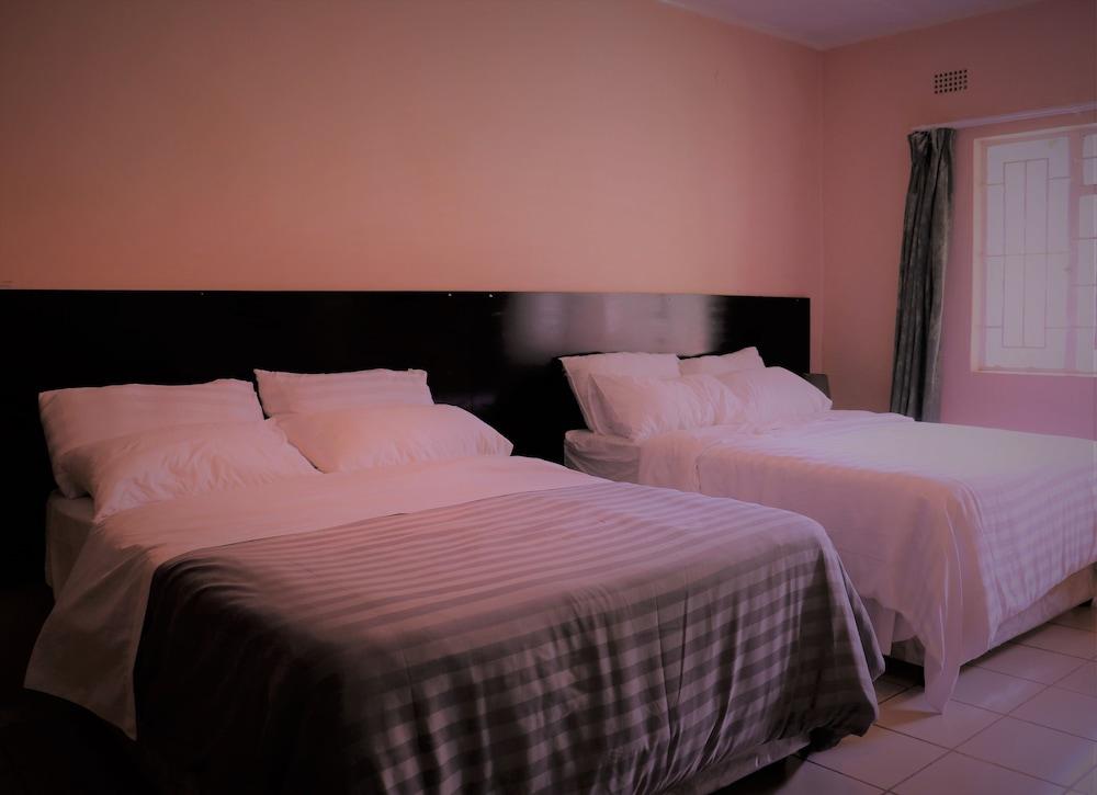 43 House Room