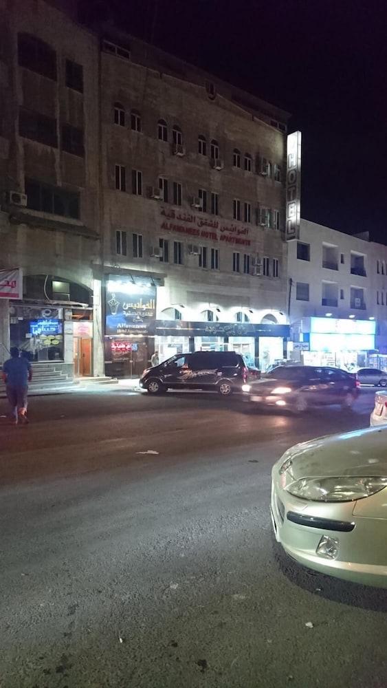 الفوانيس للشقق الفندقية المنطقة الخارجية