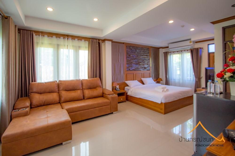 بان بونشانوك هوتل غرفة