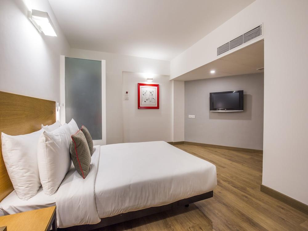 أو واي أو تاون هاوس 022 كوريجاون بارك بون غرفة