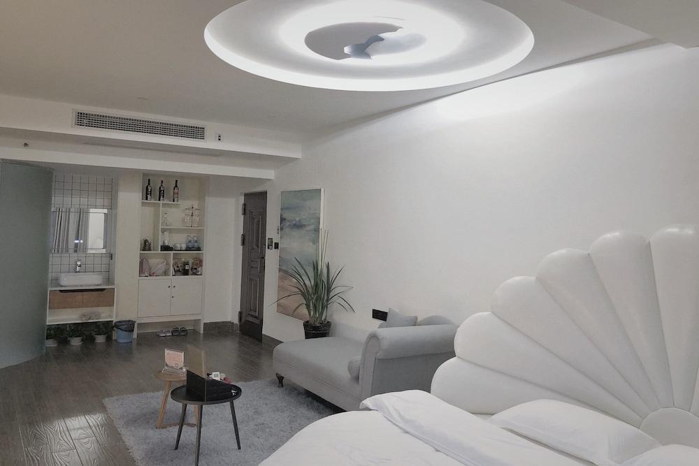 Wu Zhou Ai Zhuke Wang Cheng Apartment Room